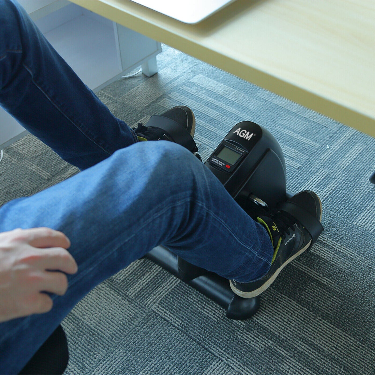 Mini Fitnessbike Pedaltrainer Heimtrainer LCD Armtrainer Und Beintrainer AGM